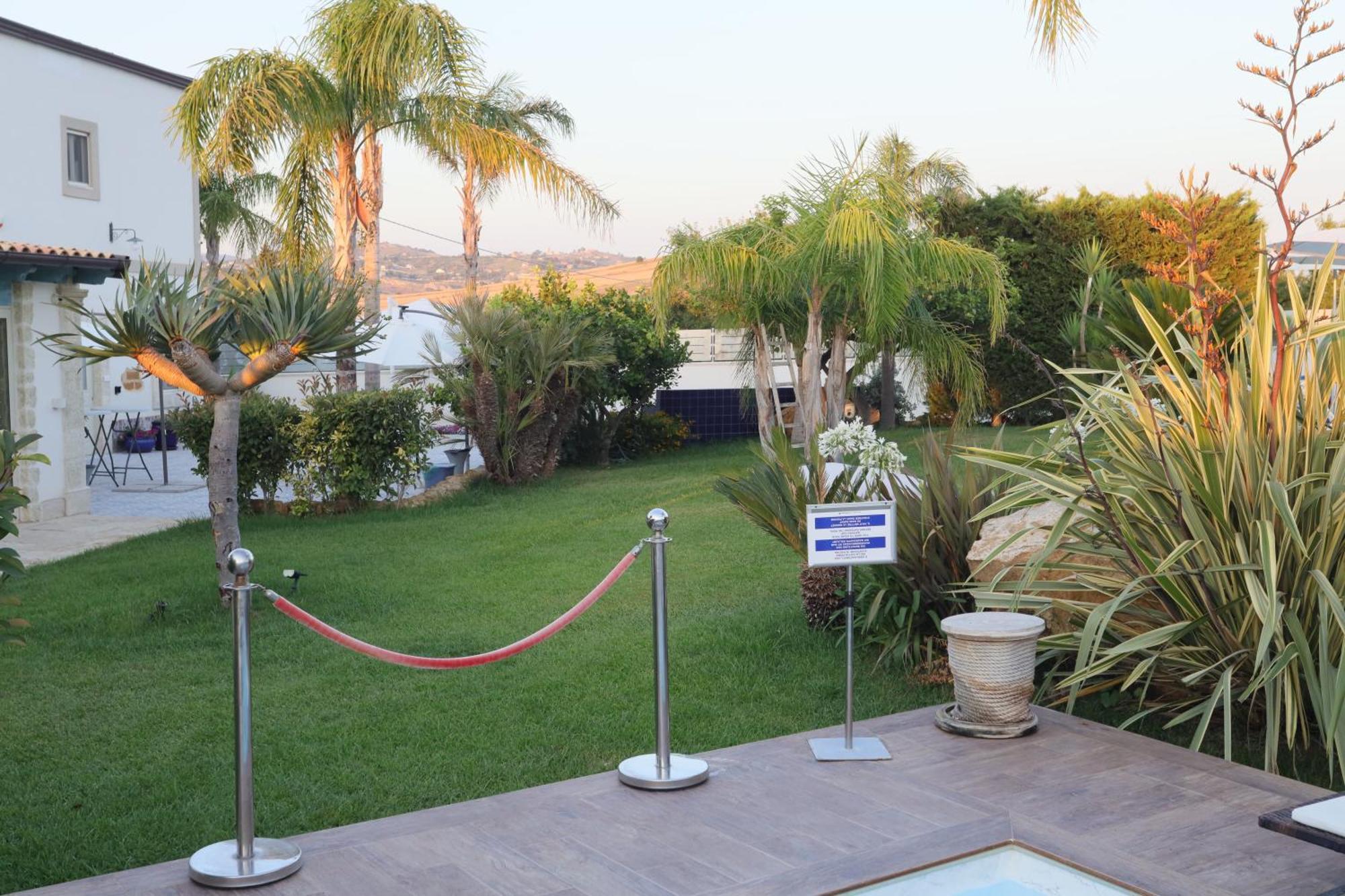 Relais Dea Degli Ulivi Hotel Agrigento Ngoại thất bức ảnh